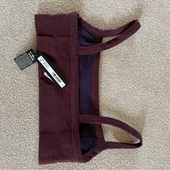 NWT Nike Skims Sports Bra size Medium in color Currant - Picture 2 of 3
